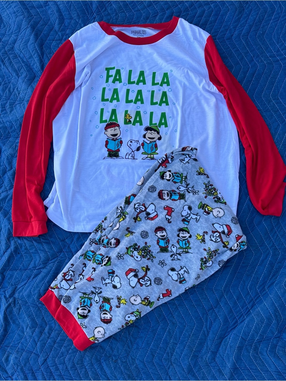 Peanuts Kids Holiday Pajama Set - Red, White, Gray
